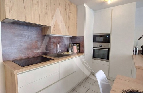 Sete Apartment | Relaxing Retreat with Pool and Spa in Scenic Location