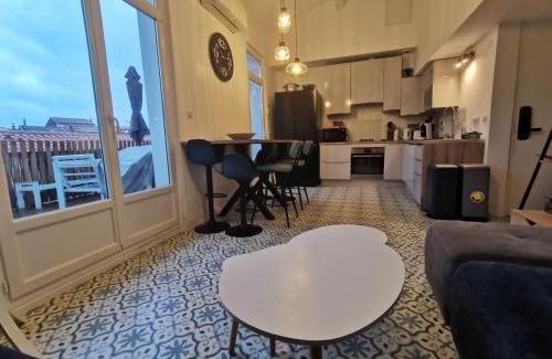 Banyuls-sur-Mer Apartment | Cozy Oceanfront Retreat: T3 Terrasse, 4-Star Comfort