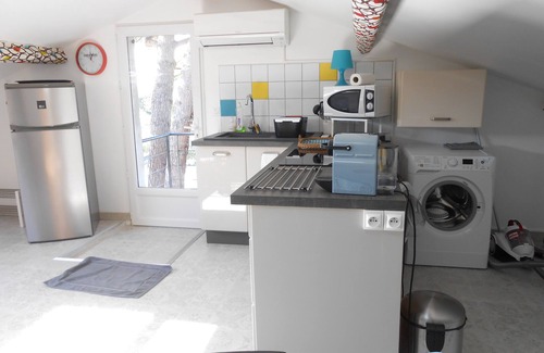 Six-Fours-les-Plages Apartment | Top Villa with Ocean View & Wifi - Perfect for Families