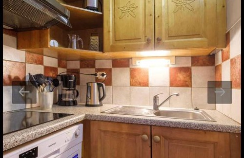 Lanslevillard Apartment | Family-Friendly T3 Val Cenis: Ski-In, Ski-Out Retreat