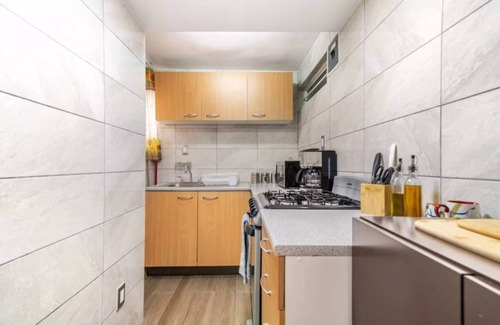 Roma Norte Apartment | Cozy One Bedroom Apartment with Kitchen & Child-Friendly Amenities