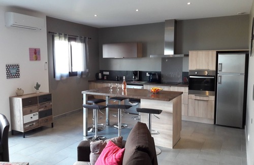 Olmeta-di-Tuda Apartment | Inviting T4 Apartment with Pool and Ocean Views