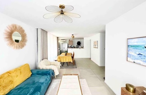 Cronenbourg Ouest Apartment | Comfortable T5 Appartement with Free Parking for Families