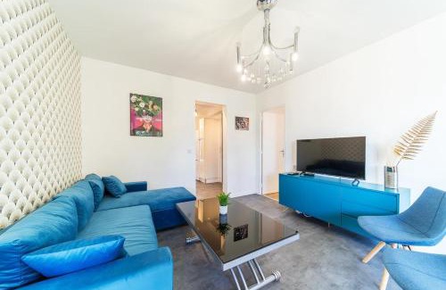 Bron Apartment | T5 balcony Parking 10 min Eurexpo -Stade-ldlc