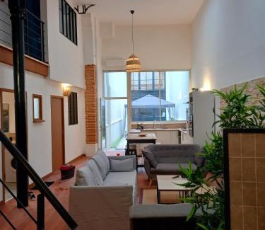 Valence Apartment | Experience T5 L'ATELIER: Family-Friendly Getaway