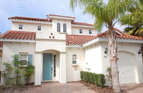 Tuscan Hills House | Welcoming Jamieson Way (S) - Rated 8/10, Family-Friendly Stay