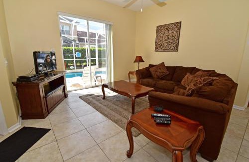 Tuscan Hills House | Welcoming Jamieson Way (S) - Rated 8/10, Family-Friendly Stay