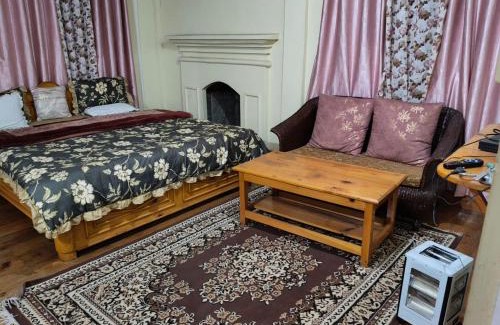 Bomdila House | Ta Zong homestay