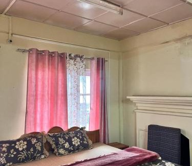 Bomdila House | Ta Zong homestay