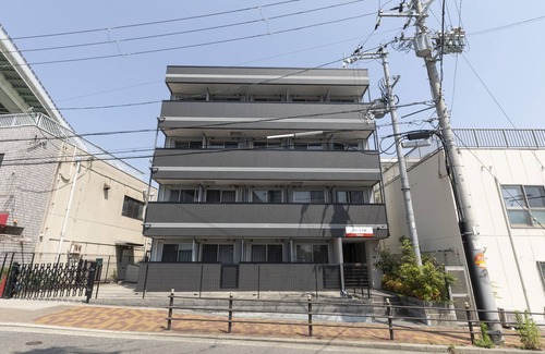 Konohana Apartment | Discover Ocean View Comfort at Tabist Gloire Osaka