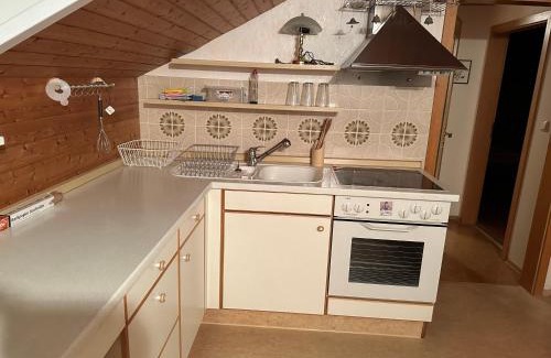 Untermeitingen Apartment | Family-Friendly Retreat at Tabita 3 with Pet Amenities