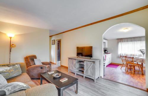 Shell Knob House | Cozy Table Rock Lake Cabin with Deck and Family-Friendly Fun