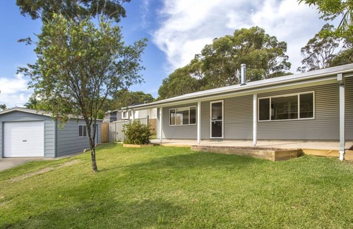 Lake Tabourie House | Enjoy a Free Night This Winter at Tabourie Gem by the Ocean