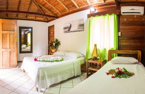 Capurgana Cabin | Tacarcuna Lodge: Family-Friendly Retreat with Pool & Spa