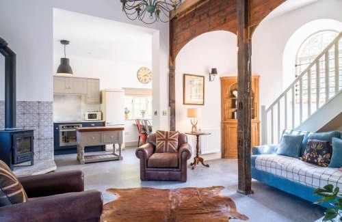 Market Rasen House | Tack Room: Guest Rated 10/10 with Pet and Child Friendly Amenities