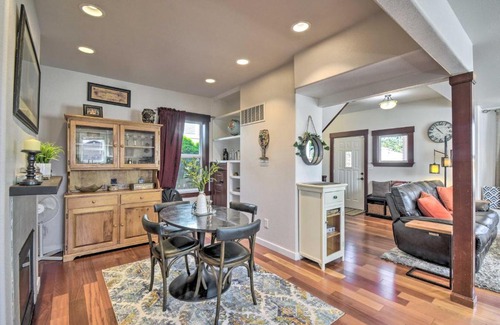 Old Town House | Relaxing Tacoma Escape with Private Hot Tub Near Aquarium