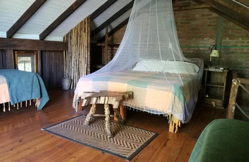 Aristobulo del Valle Cabin | Discover Tacuapí Lodge: Rated 9/10 with Pool & Pet-Friendly Perks