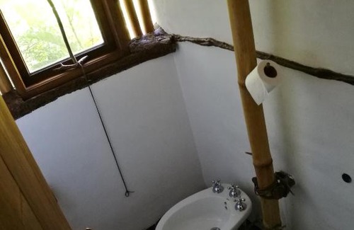 Aristobulo del Valle Cabin | Discover Tacuapí Lodge: Rated 9/10 with Pool & Pet-Friendly Perks