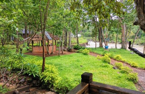 Salavan Province Cabin | Discover Tadlo Lodge: Family-Friendly Stay with Kitchen Amenities
