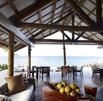Mana Island Resort | Experience Paradise at Tadrai Island Resort with Ocean Views