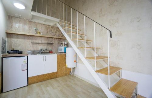 Taean House | Taean Anmyeondo Badabi Pension