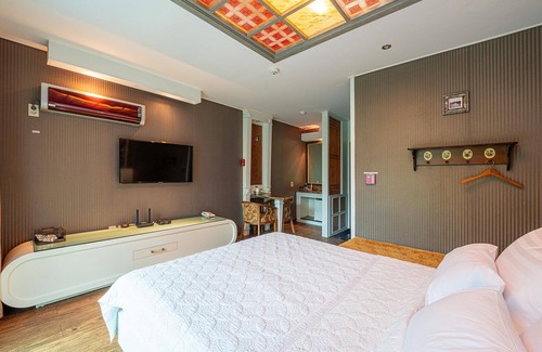 Paeksajang Hotel | Relaxing Eco-Friendly Retreat at Taean Anmyeondo La Mer 19