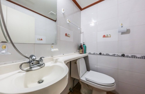 Changbun Hotel | Eco-Friendly Comfort at Taean Daesung: Family Friendly Stay