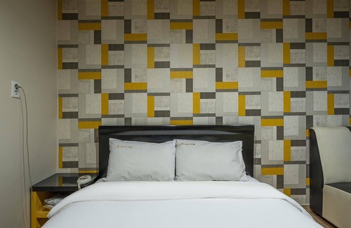Geunheung Hotel | Eco-Friendly Family Retreat at Taean Haebeach
