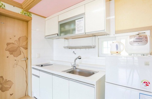 Wonbuk House | Eco-Friendly Stay at Taean Pastel Pension with Breakfast