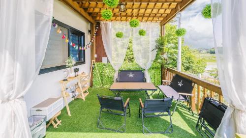 Sanha-ri House | Taean Yoyo Kids Poolvilla