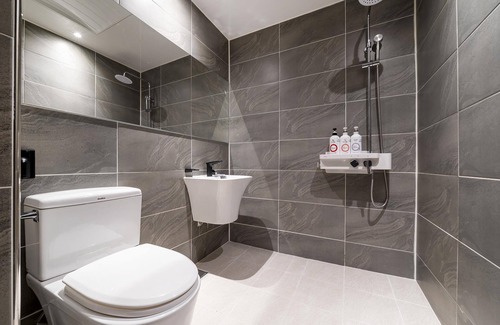 Taebaek Hotel | Inviting Taebaek Art Deco: Eco-Friendly Family Retreat