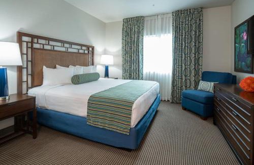 Las Vegas Resort | Oceanfront Tahiti All-Suite Resort with Pool & Hot Tub