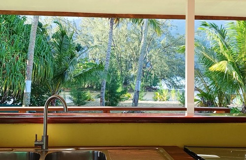 Afaahiti Ski Chalet | TAHITI ITI - Fare Pihiti Spot