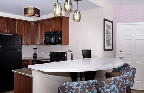 Las Vegas Apartment | Relax at Tahiti Village Resort & Spa with Ocean Views