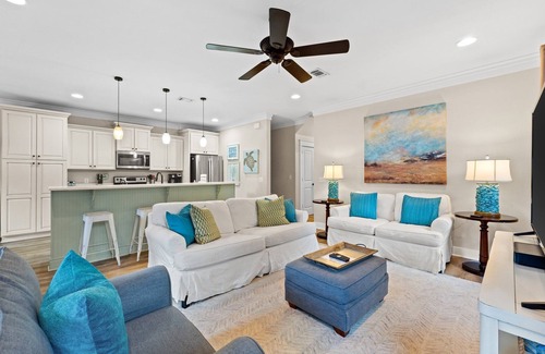 Clipper Cove House | Inviting Retreat: 3 King Master Suites & Huge Pool