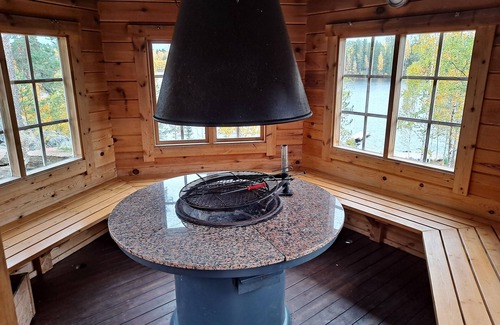 Tahkovuori Cottage | Relax at Tahko Hills: Lake View, Spa & Family-Friendly Fun