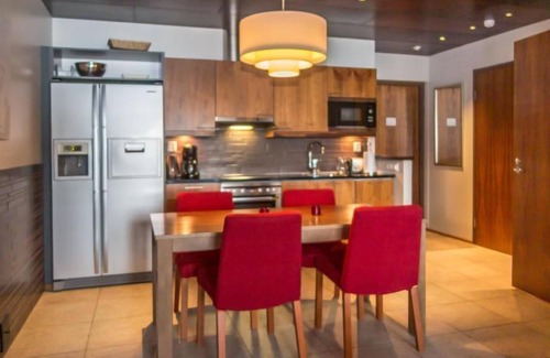 Tahkovuori House | Relaxing Lake View Spa Suite at Tahko by Interhome