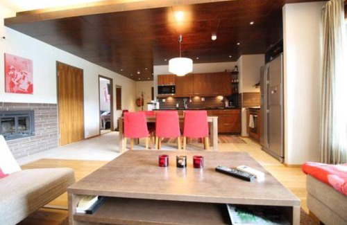 Tahkovuori Apartment | Experience Tahko SPA Suite Orange B5 with Mountain Views
