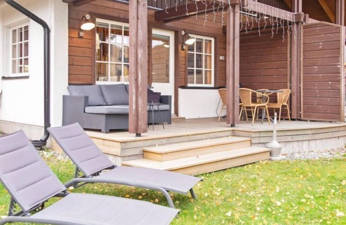 Tahkovuori House | Relaxing Lake View Retreat at Tahkon klubitie 4 b