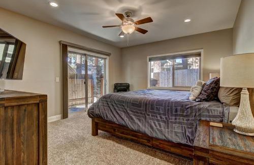 South Lake Tahoe House | Kid-Friendly Retreat at Tahoe Woods Hideout - Rated 10/10