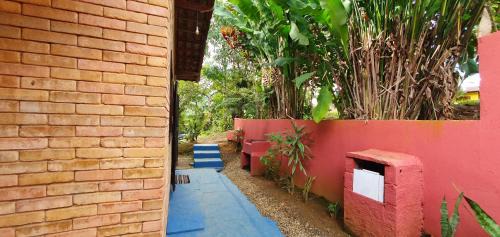 Prumirim House | Oceanfront Tahoma Hospedagem - Guest Rated 10/10