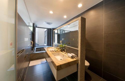Puli Resort | Relaxing Tai-Yi Red Maple Resort - 4 Star Comfort & Dining