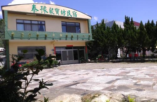 Luye House | Family-Friendly Retreat at Tai Yu Ju Bao Fang B&B