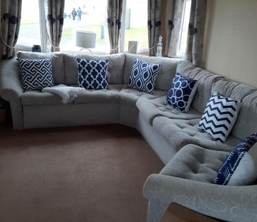 Lossiemouth Ski Chalet | Explore Taid's Retreat at Silversands Cove Beach, Lossiemouth