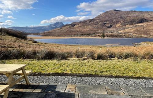 Breakish House | Elegant Taigh Cill Chriosd: Family-Friendly Retreat