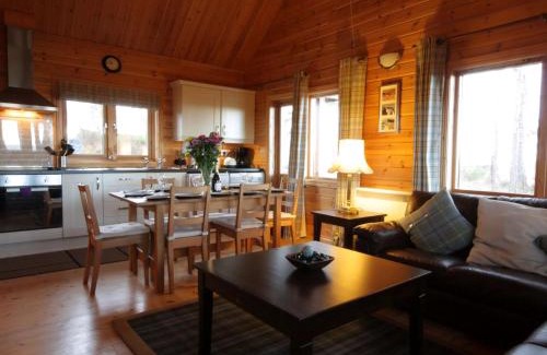 Tain House | Discover Taigh Fiodha: Perfect for Families and Pets
