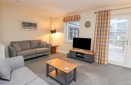 Killin House | Discover Taigh Geal: Family-Friendly 4-Star Retreat