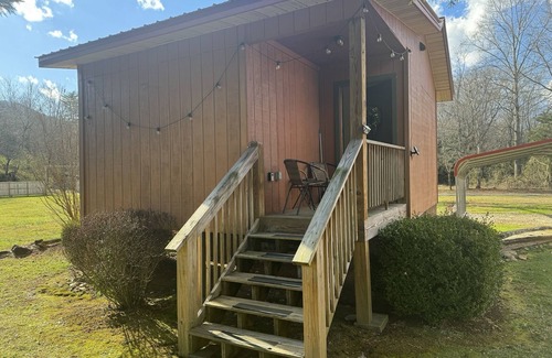 Robbinsville RV Rental | Discover Tail of the Dragon Resort Campground with Scenic Views