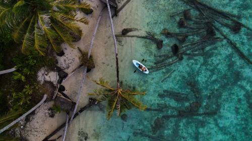 Kepulauan Banyak Resort | Discover Tailana Island Pulau Banyak: Private Beach Retreat