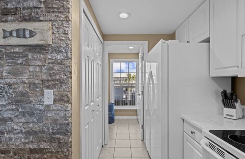 Suwannee Condo | Premier Tailin’ Reds Suwannee Gulf Condo with Boat Slip